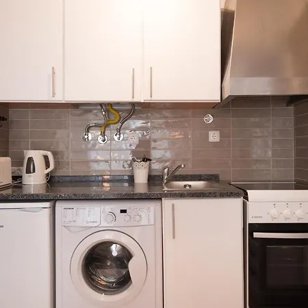 Alfama Bright Apartment Lisbon
