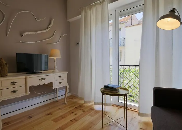 Alfama Bright Διαμέρισμα